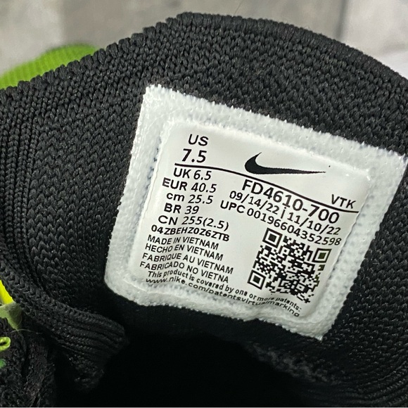 Nike Air Max FlyKnit Racer Shoes Volt FD4610-700 Mens Size 7.5 - Picture 4 of 6